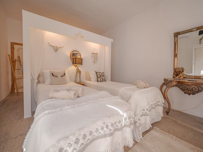 Twin Room - Shared occupancy