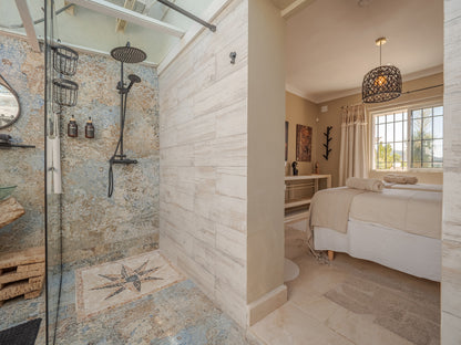 Twin Room - Shared occupancy